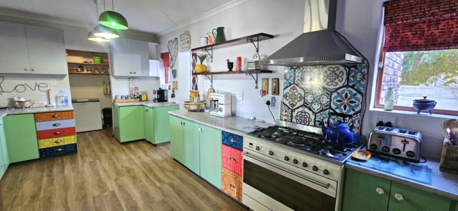 5 Bedroom Property for Sale in Franskraal Western Cape